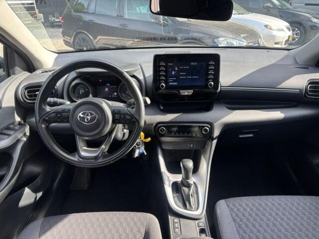 Toyota YARIS 1.5 HYB. DYNAMIC