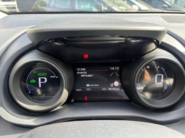 Toyota YARIS 1.5 HYB. DYNAMIC