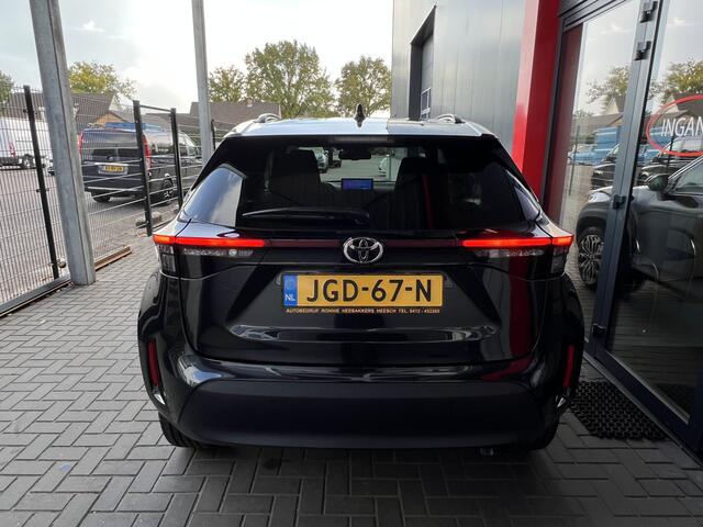 Toyota YARIS Cross 1.5 Hybrid 130 Team D