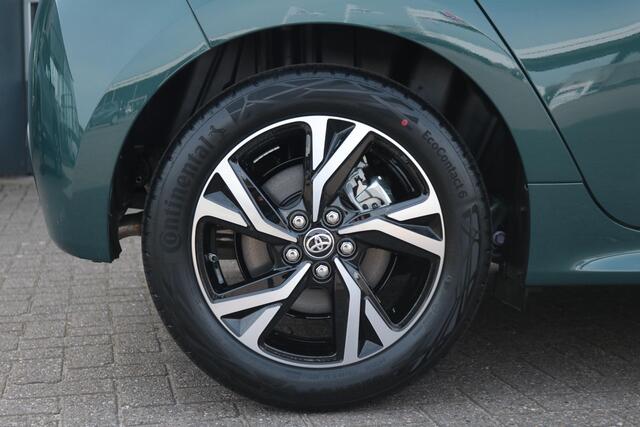 Toyota YARIS 1.5 Hybrid 115 Dynamic, Comfort Pack!, Nieuw en in november leverbaar met ¤2.000,- voordeel