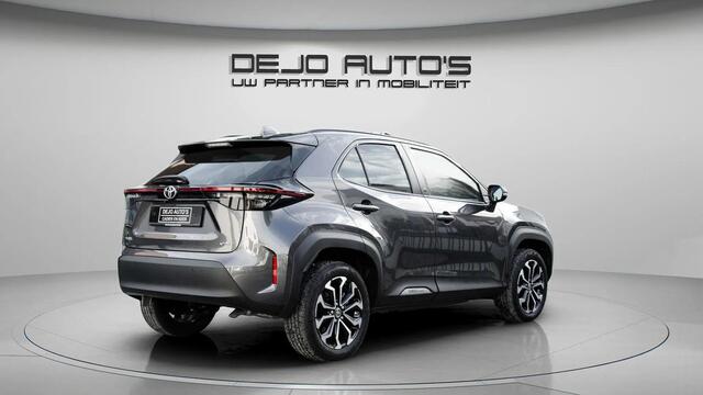 Toyota YARIS Cross 1.5 Hybrid 130 TEAM DYNAMIC NAVI PDC-V+A CAMERA SAFETY PACK+WINTER PACK