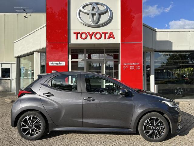 Toyota YARIS 1.5 Hybrid Dynamic l RIJKLAAR l Navi l LED koplamp