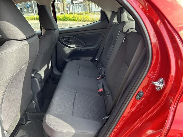 Toyota YARIS 1.5 Hybrid 115 Active