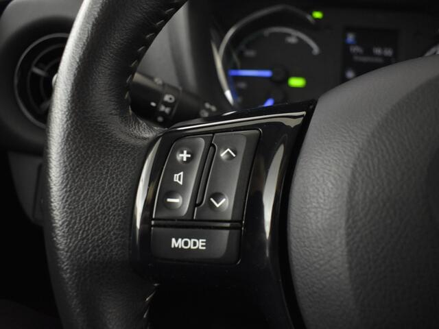 Toyota YARIS 1.5 Hybrid Dynamic Edition | LM Velgen