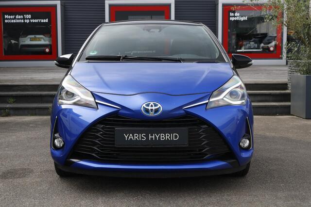 Toyota YARIS 1.5 Hybrid Bi-Tone Plus Stoelverwarming, Apple CarPlay