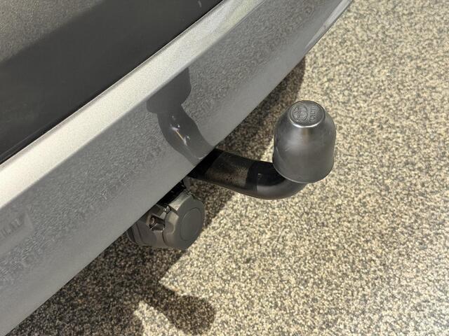 Toyota YARIS Cross 1.5 Hybrid Adventure automaat Toyota Yaris Cross 1.5 Hybrid Adventure