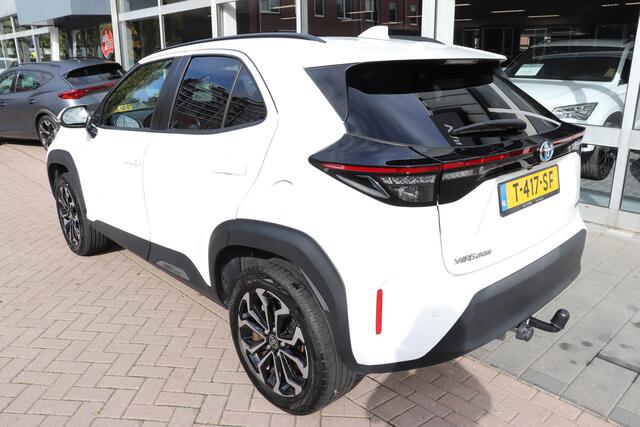 Toyota YARIS Cross 1.5 Hybrid Dynamic Navigatie, trekhaak