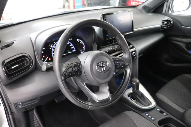 Toyota YARIS Cross 1.5 Hybrid Dynamic Navigatie, trekhaak