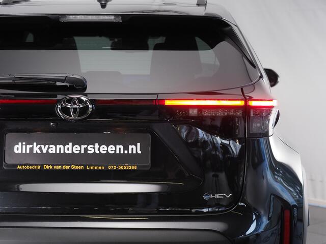 Toyota YARIS Cross 1.5 Hybrid 130 Executive/ Teamplayer | Dodehoekdetectie | Stuurwiel- En Stoelverwarming | Botsherkenning | Grootlichtassistent