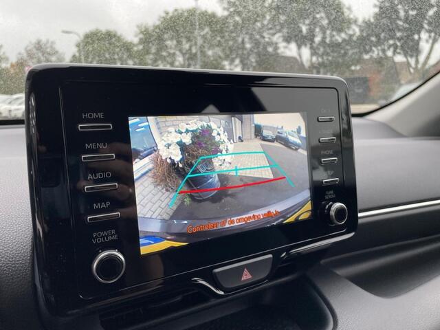 Toyota YARIS 1.5 HYBRID, Camera, Acc, Carplay, Laneassist, Dab+