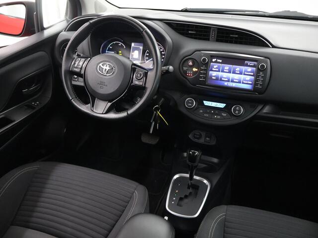 Toyota YARIS 1.5 Hybrid Design | Navigatie | Cruise Control | Climate Control |