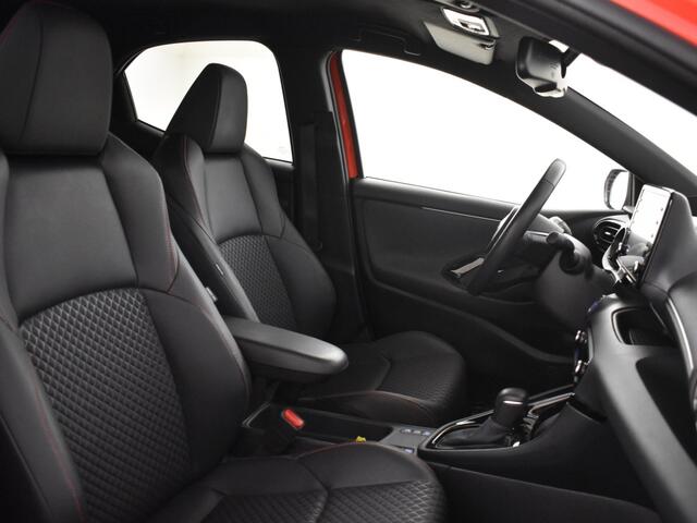 Toyota YARIS 1.5 Hybrid Launch Edition | Head Up | Stuur en Stoelverwarming