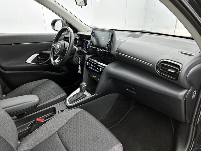 Toyota YARIS Cross 1.5 Hybrid Active | Climate control | Adaptive cruise control | LM velgen | Camera |