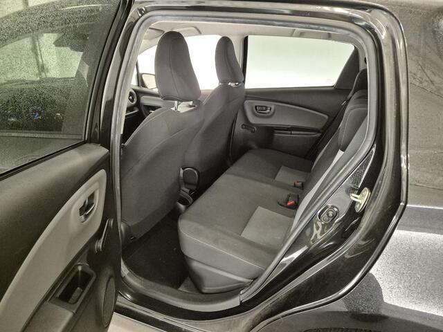 Toyota YARIS 1.5 Hybrid AUT, Camera! Lm Velgen! Navi! VERWACHT!