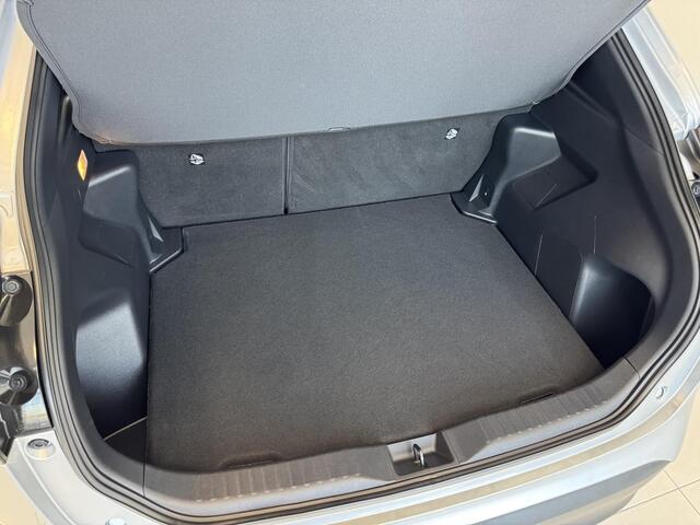 Toyota YARIS Cross 1.5 Hybrid Dynamic | Head-up display | Panorama-dak | Keyless