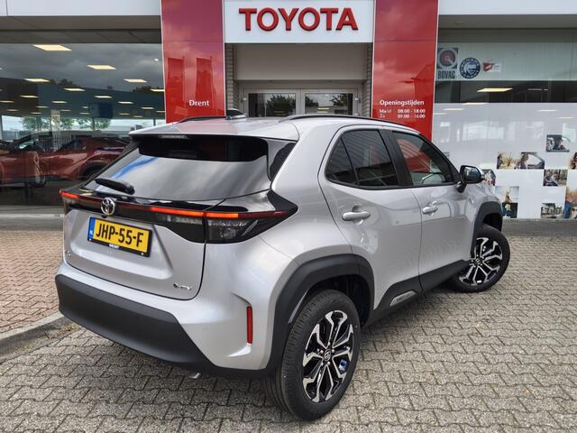 Toyota YARIS 1.5 Hybrid 130 Dynamic | Comfort Pack | Sensoren v/a | Stoelverw