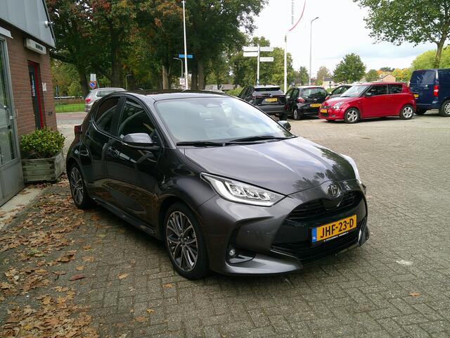 Toyota YARIS 1.5 Hybrid 130 Launch Edition Panoramadak