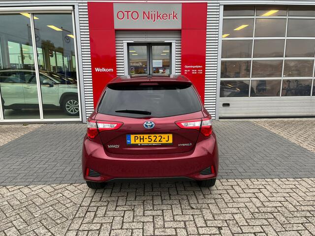 Toyota YARIS 1.5 Hybrid Premium