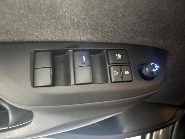 Toyota YARIS Cross 1.5 Hybrid First Edition SLECHTS 52.671KM, APPLE CARPLAY/ANDROID AUTO, NEDERLANDSE AUTO!!!