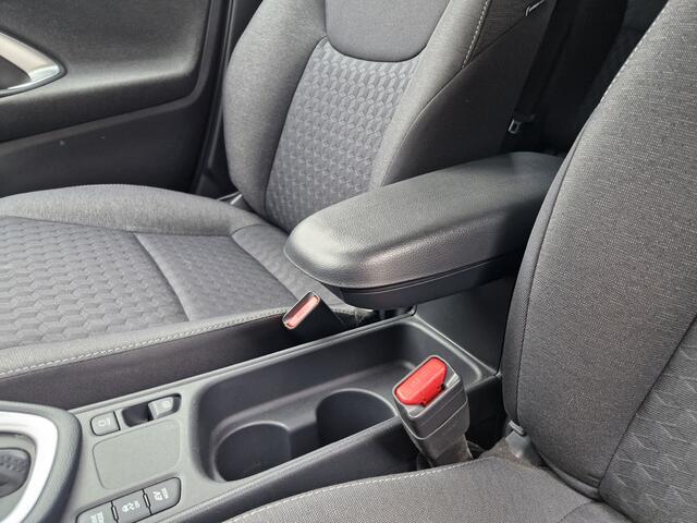 Toyota YARIS Comfort 1.5 Hybrid 115 | LMV | Camera