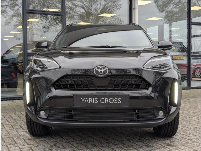 Toyota YARIS Cross 1.5 Hybrid 130 Dynamic + Comfort Pack | Stoel- stuurverwarming | PDC V+A | ACC | Camera | Keyless | Qi-Lader
