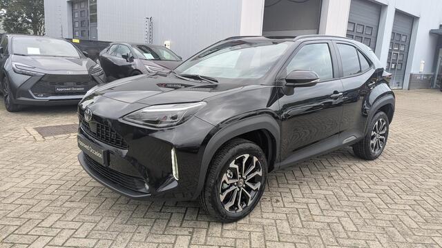 Toyota YARIS Cross 1.5 Hybrid 130 Dynamic | Comfort pack | Blind spot | Sensoren