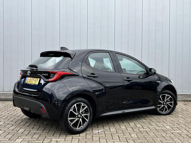 Toyota YARIS 1.5 Hybrid Dynamic NL Auto Dealer Onderhouden Parkeersensoren Keyless Carplay Clima Cruise