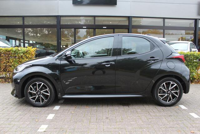 Toyota YARIS 1.5 Hybrid Dynamic | Rijklaar | Apple/Android | Smartkey | LED | Camera | Clima | Adap.cruise | NL-auto