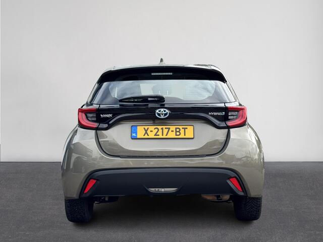 Toyota YARIS 1.5 Hybrid Dynamic LED | Navi-by-app | ACC | Camera | Clima | 16 inch LM-velgen ( Vestiging - Nieuwegein )