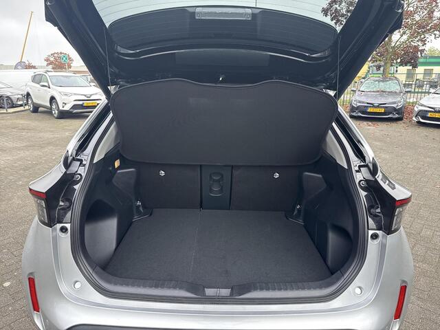 Toyota YARIS Cross 1.5 Hybrid 130 Executive | Navigatie | Apple CarPlay/Android auto | Achteruitrijcamera | Elektrische achterklep