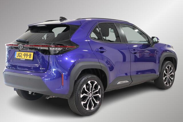 Toyota YARIS Cross 1.5 Hybrid 115 Dynamic, Comfort Pack, BSM, Sensoren, Apple Carplay/Android Auto!