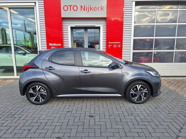 Toyota YARIS 1.5 Hybrid 115 Dynamic met Comfort Pack