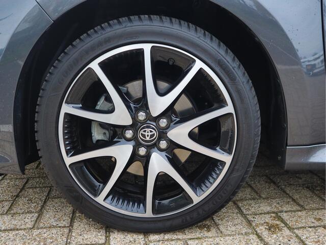 Toyota YARIS 1.5 Hybrid Dynamic | Navigatie | Camera | Stoelverwarming | Carplay | All-Seasons | Tot 10jr. garantie |