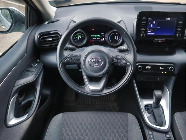 Toyota YARIS 1.5 Hybrid Dynamic | Navigatie | Camera | Stoelverwarming | Carplay | All-Seasons | Tot 10jr. garantie |