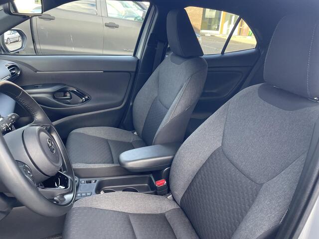 Toyota YARIS Cross 1.5 Hybrid 115 First Edition incl Comfort pack | org NL |