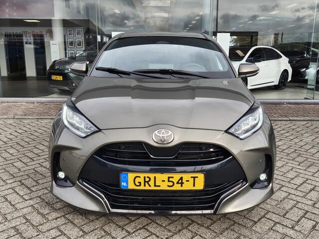 Toyota YARIS 1.5 Hybrid 130 Executive | NL Auto | Sensoren v/a | Stoel & Stuu