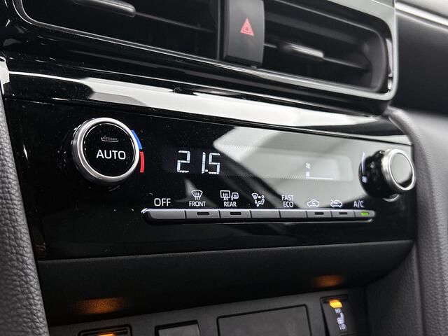 Toyota YARIS Cross 1.5 Hybrid Dynamic | Climate control | Adaptive cruise control | LM velgen |