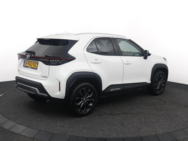 Toyota YARIS Cross 1.5 Hybrid Explore | Stoelverwarming | Navigatie | Parkeersensoren | Keyless |