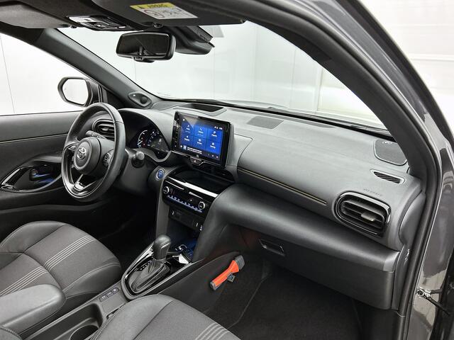 Toyota YARIS Cross 1.5 Hybrid Adventure | Stoelverwarming | JBL | Achteruitrijcamera | Lederen bekleding |