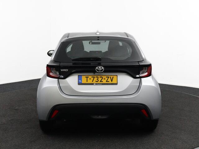 Toyota YARIS 1.5 VVT-i Active | Adaptieve Cruise control | Airco | Achteruitrijcamera |