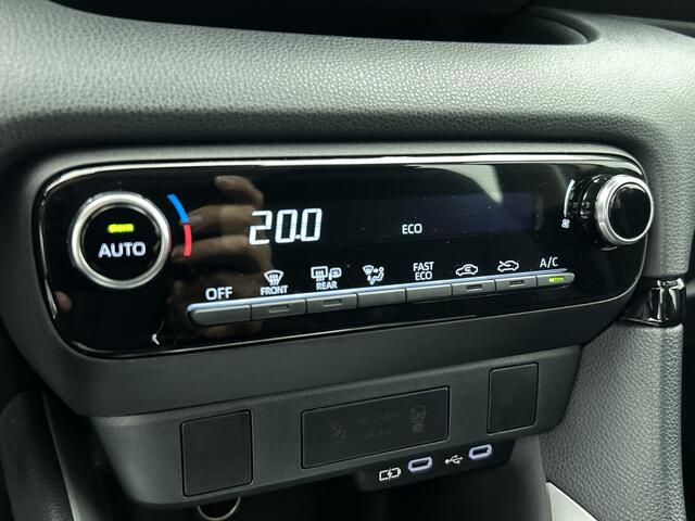 Toyota YARIS 1.5 Hybrid 115 Active