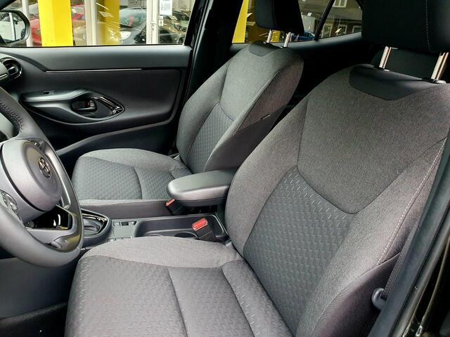 Toyota YARIS Cross 1.5 Hybrid 130pk Teamplayer All-in prijs!