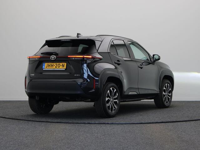 Toyota YARIS Cross 1.5 Hybrid 130 Dynamic | Achteruitrijcamera | Stuur, Voorruit en stoelverwarming | Apple Carplay & Android Auto |