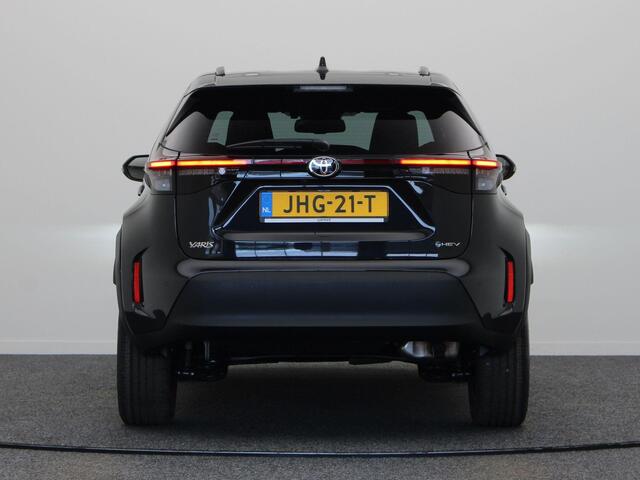 Toyota YARIS Cross 1.5 Hybrid 130 Dynamic | Achteruitrijcamera | Stuur, Voorruit en stoelverwarming | Apple Carplay & Android Auto |