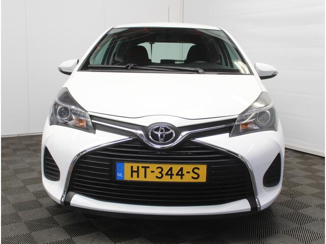 Toyota YARIS 1.3 VVT-i Aspiration AIRCO | CAMERA | CRUISE | ROLSTOELLIFT | CV | ELRM | STB | BLUETOOTH