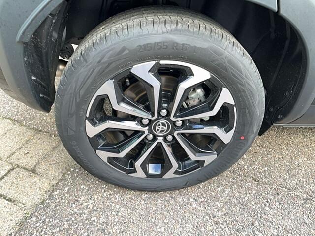 Toyota YARIS Verwacht! 1.5 HYBRID Style Safety, Camera, Carplay, Stoel/Ruit Verw. Z.G.A.N.