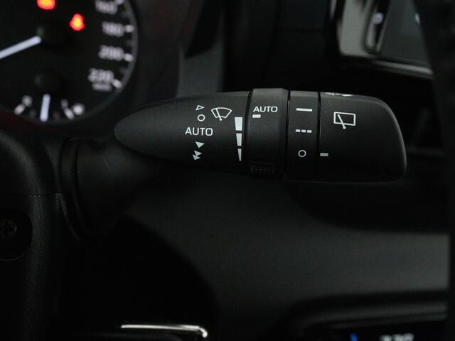 Toyota YARIS 1.5 Hybrid 115 Active