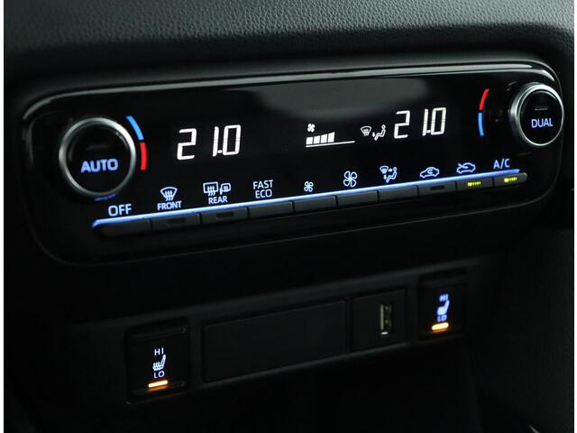 Toyota YARIS 1.5 Hybrid Executive | Stoelverwarming | Apple carplay & Android auto |