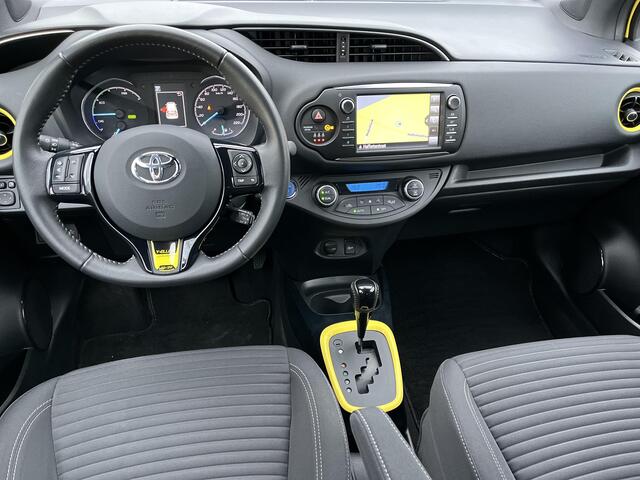 Toyota YARIS 1.5 Hybrid Bi-Tone