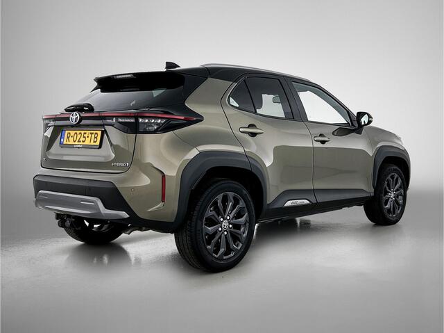 Toyota YARIS Cross 1.5 Hybrid Explore | Navigatie | PDC V+A | Verwarmde stoelen |